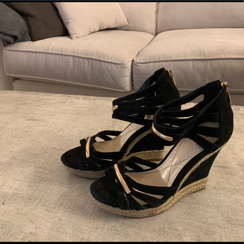 Heeled wedges, size 6 by Isola
